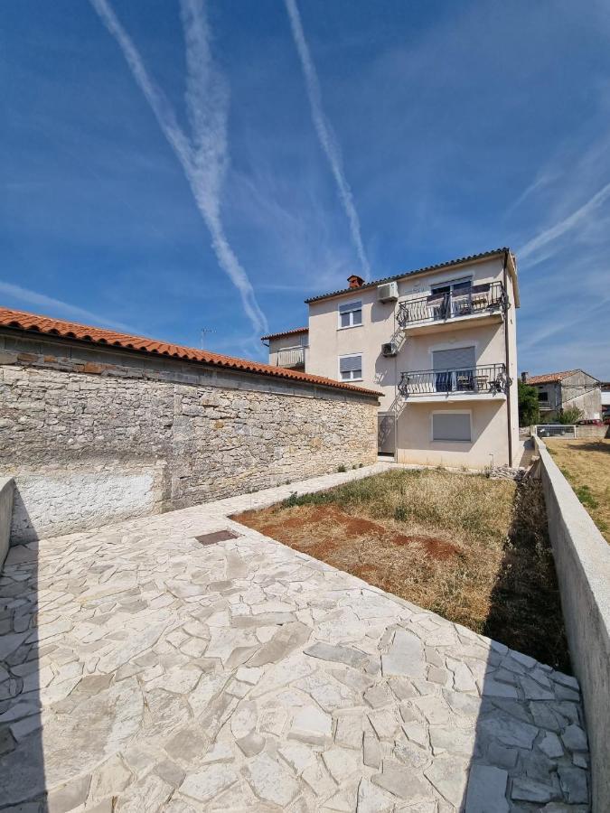 Apartment Sunrise, Coastal Istra, Pula Duga Uvala Pavicini Exterior photo